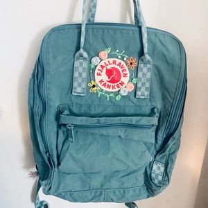 Embroidered Kanken